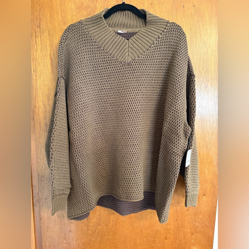 NEW! Free People Maisie Oversize Sweater - Picture 5 of 12